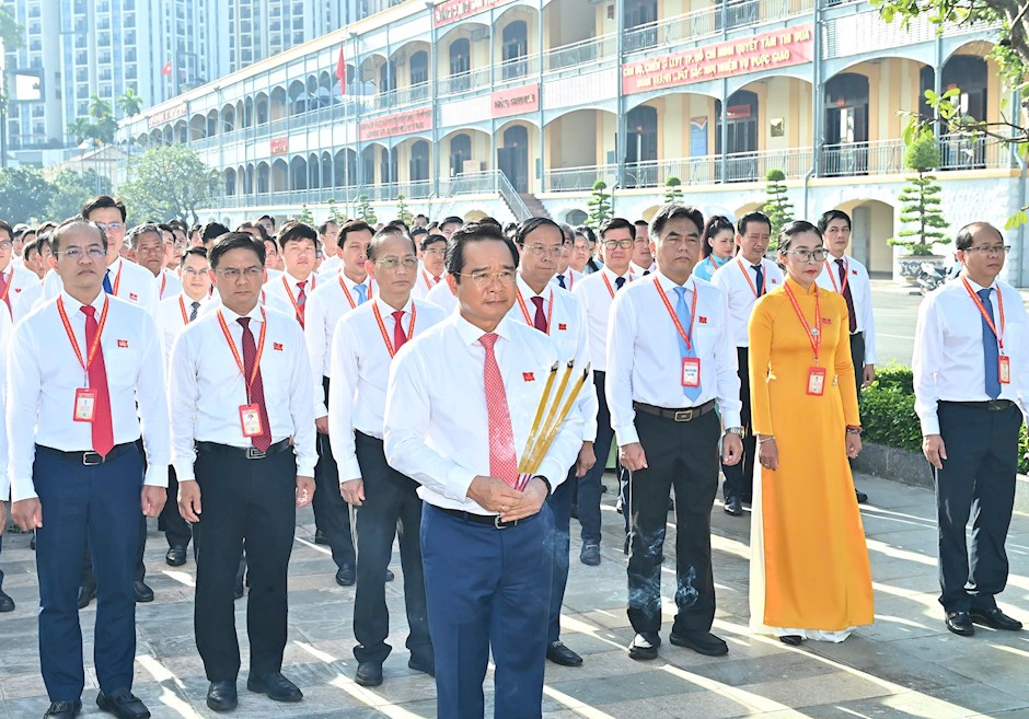 ngay 23-8-2025 danghuong -2