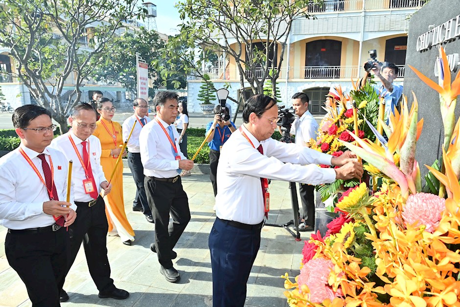 ngay 23-8-2025 danghuong -3