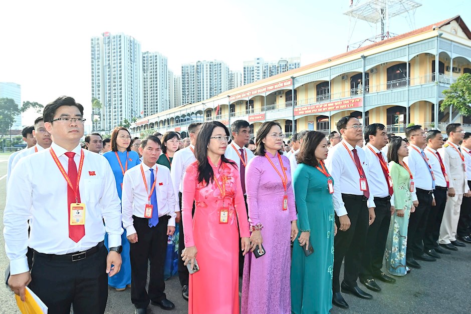 ngay 23-8-2025 danghuong -4