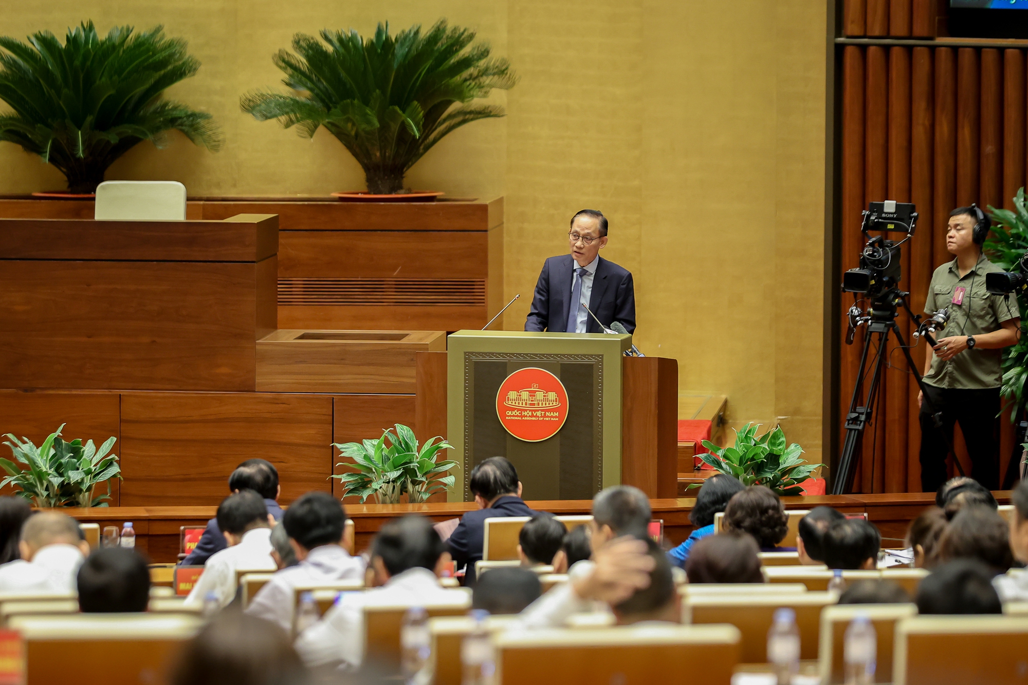 img1484-1757999075823264261057