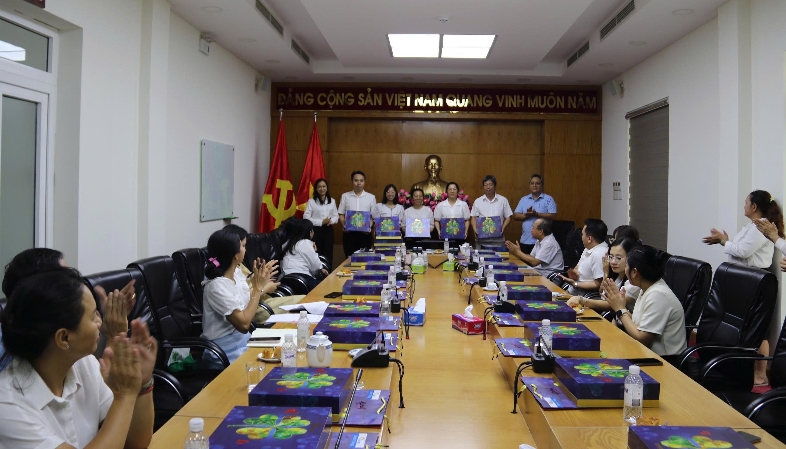 z7028636547919_f6e22a66bbf098ad868a374c71d52d03